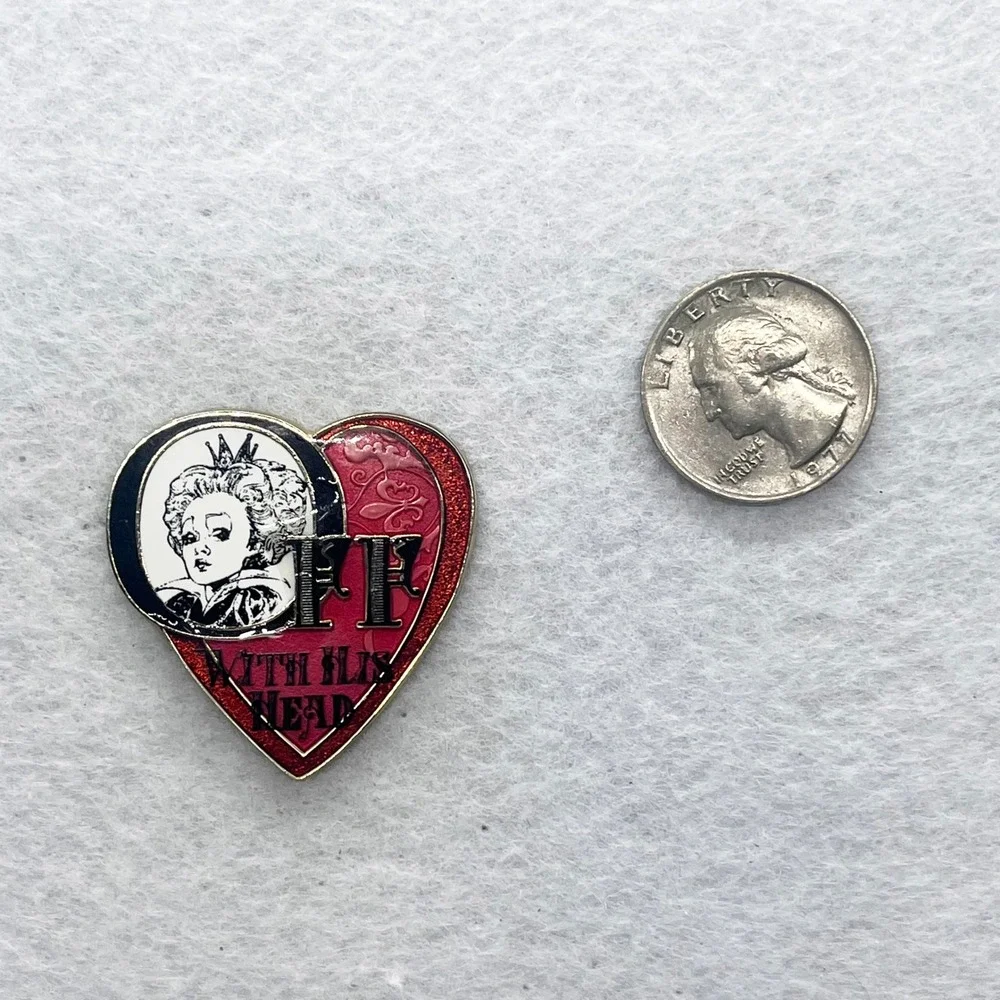 Disney Alice in Wonderland Jerry Leigh Red Queen of Hearts Off With His Head Pin